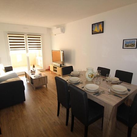 Logement Renove Avec Mobilier 2023 Apartment Авиньон Екстериор снимка
