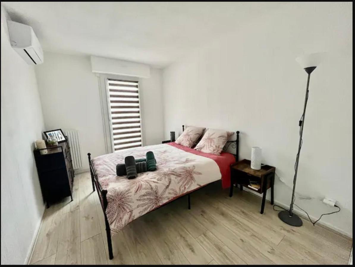Logement Renove Avec Mobilier 2023 Apartment Авиньон Екстериор снимка